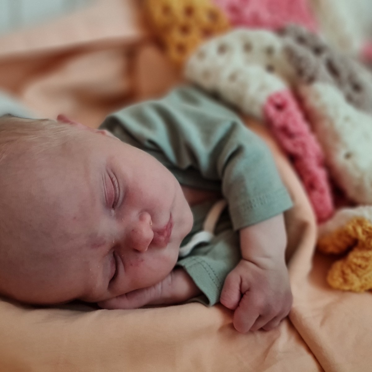 Kuidas beebi viie minutiga magama&nbsp;saada?